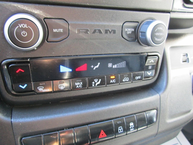 Used 2023 RAM ProMaster 2500 FWD image 16