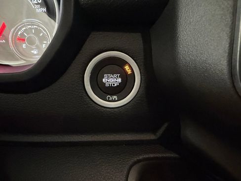 Used 2023 RAM 1500 Laramie RWD image 50