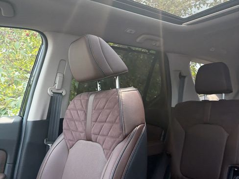 Used 2026 Honda Pilot Elite image 2
