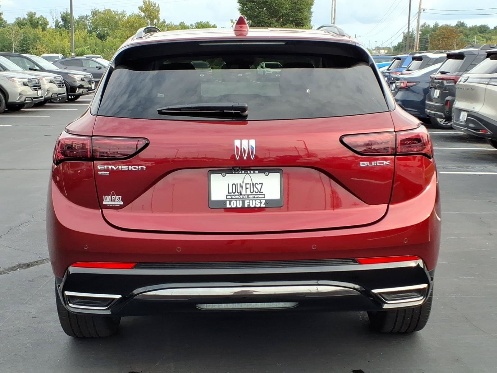 Used 2024 Buick Envision Sport Touring AWD/4WD image 32