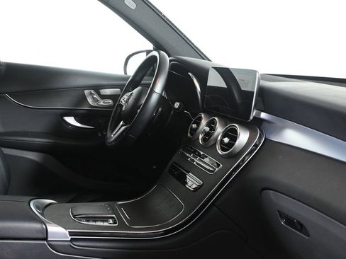 Used 2022 Mercedes-Benz GLC 300 4MATIC image 34