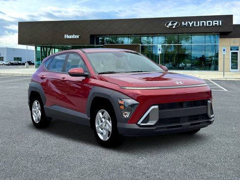 New 2026 Hyundai Kona SE FWD image 11