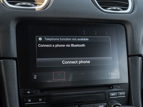 Used 2019 Porsche 718 Cayman image 24