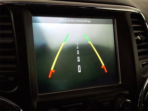 Used 2018 Jeep Grand Cherokee Trailhawk image 4