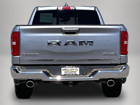 Used 2025 RAM 1500 Laramie AWD/4WD image 5