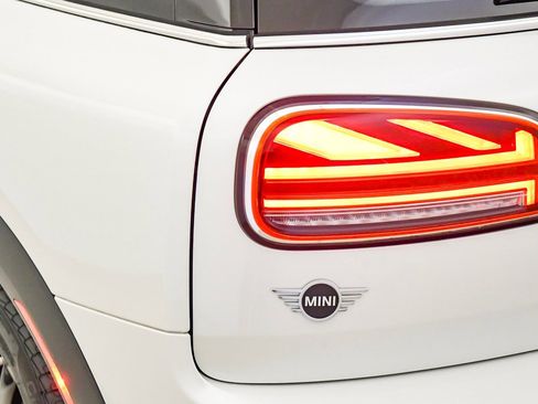 Certified 2023 MINI Cooper Clubman S image 12