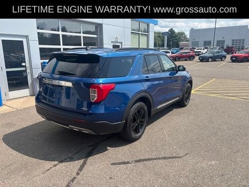 Used 2022 Ford Explorer XLT AWD/4WD image 7
