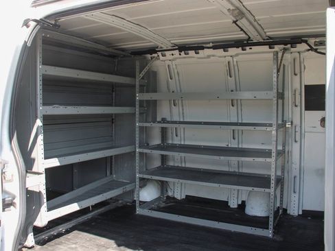 Used 2014 Chevrolet Express 2500 image 13