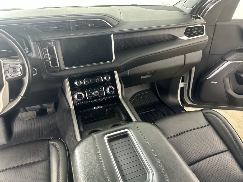 Used 2022 GMC Yukon Denali AWD/4WD image 22