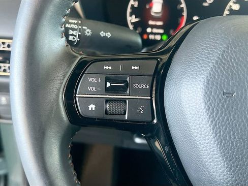 Used 2024 Honda HR-V Sport image 16