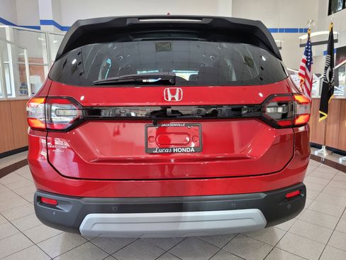 New 2025 Honda Pilot EX-L image 5