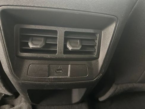 Used 2024 Chevrolet Colorado LT w/ LT Convenience Package II AWD/4WD image 30