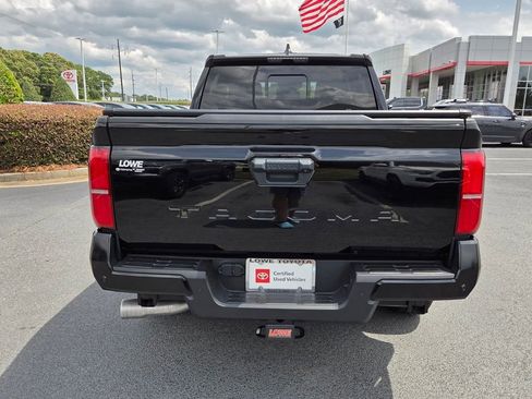 Used 2024 Toyota Tacoma SR5 w/ SR5 Upgrade Package RWD image 10