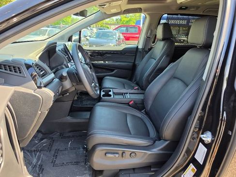 Used 2024 Honda Odyssey Touring image 21