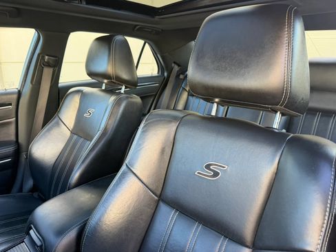 Used 2021 Chrysler 300 S RWD image 27