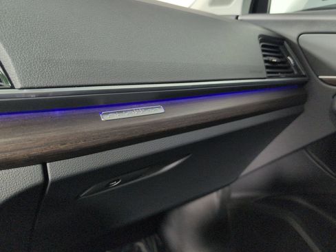 Certified 2025 Audi Q5 2.0T Premium Plus w/ Premium Plus Package image 12