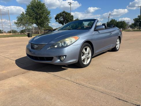 Used 2006 Toyota Solara SE image 3