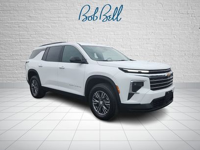 Used 2026 Chevrolet Traverse LT