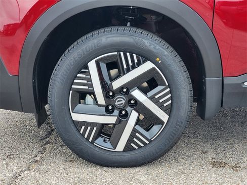 New 2026 Nissan Kicks SV image 7