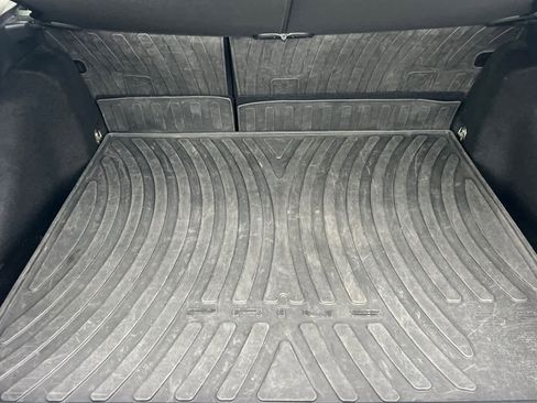 Certified 2023 Toyota Prius XLE image 15