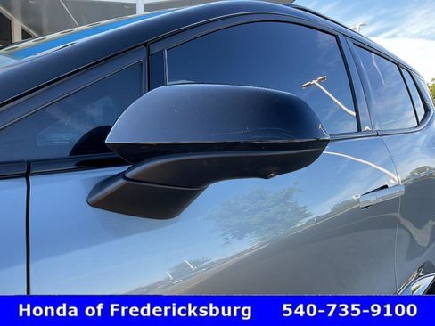 Used 2024 Chevrolet Equinox EV RS FWD image 15