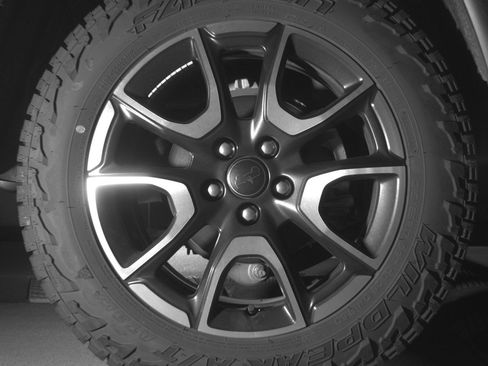 Used 2025 Jeep Compass Trailhawk image 15