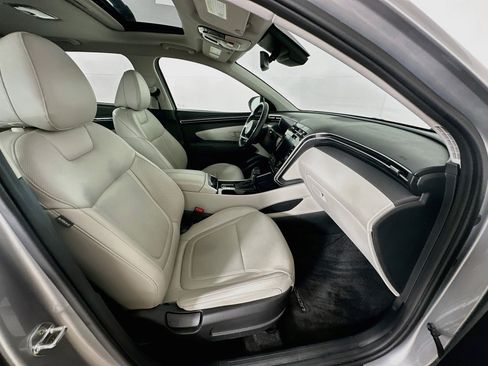 Used 2023 Hyundai Tucson SEL w/ Convenience Package FWD image 32