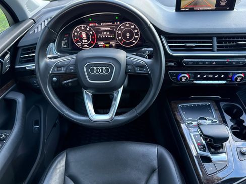 Used 2018 Audi Q7 3.0T Prestige image 18