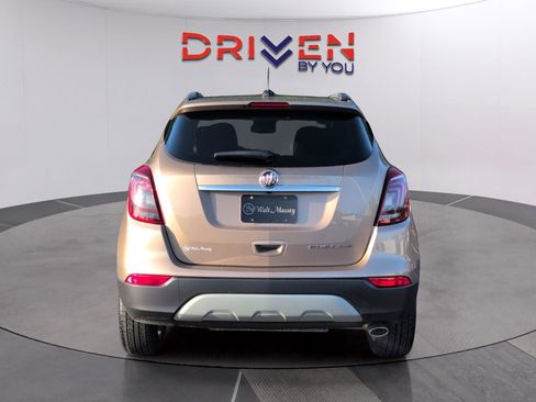 Used 2019 Buick Encore Preferred image 4