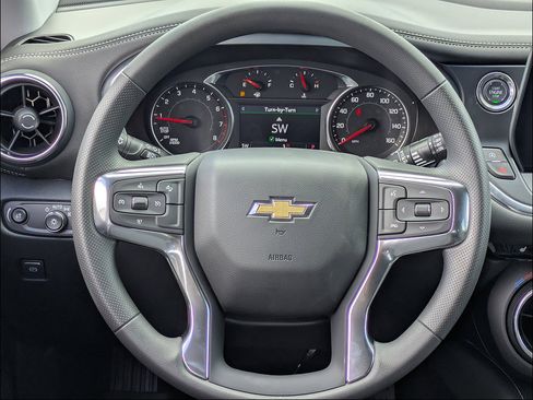 New 2026 Chevrolet Blazer LT w/ LPO, Floor Liner Package FWD image 20