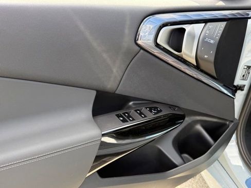 New 2026 BMW X3 xDrive30 w/ M Sport Package image 15