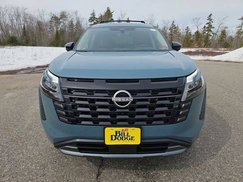 New 2026 Nissan Pathfinder Platinum image 10