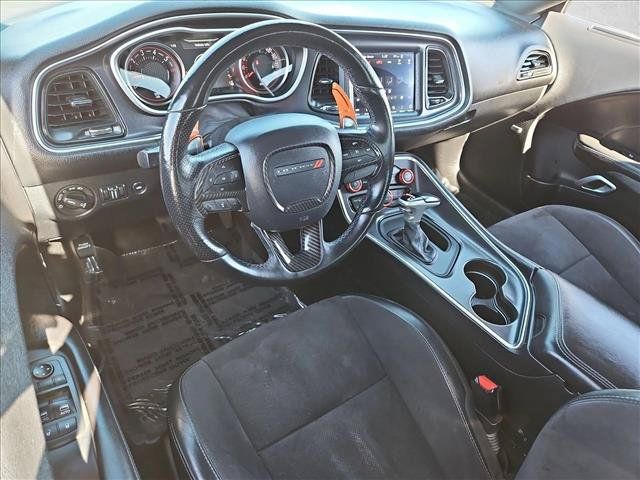 Used 2018 Dodge Challenger R/T Scat Pack w/ Leather Interior Group RWD image 10