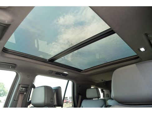 Used 2021 Chevrolet Tahoe Z71 w/ Rear Media and Nav Package AWD/4WD image 17