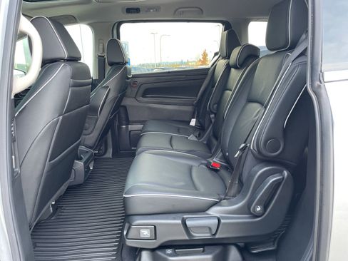 New 2026 Honda Odyssey Elite image 10