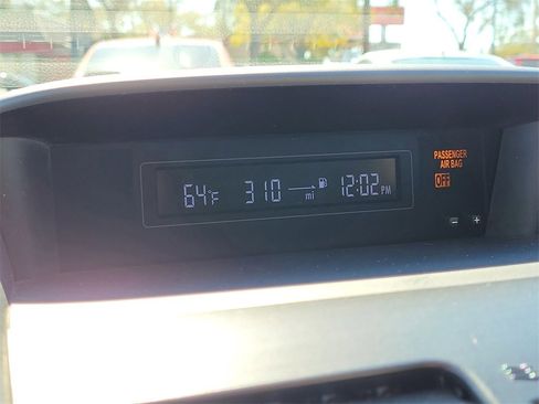 Used 2013 Subaru Crosstrek 2.0i Limited w/ Popular Pkg 1 image 20