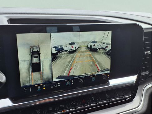 Used 2025 Chevrolet Silverado 2500 High Country w/ High Country Premium Package image 18