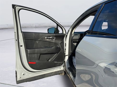 New 2026 Kia Sportage S image 11