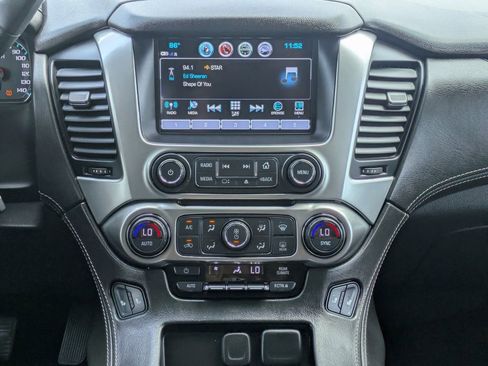 Used 2020 Chevrolet Tahoe LT RWD image 17