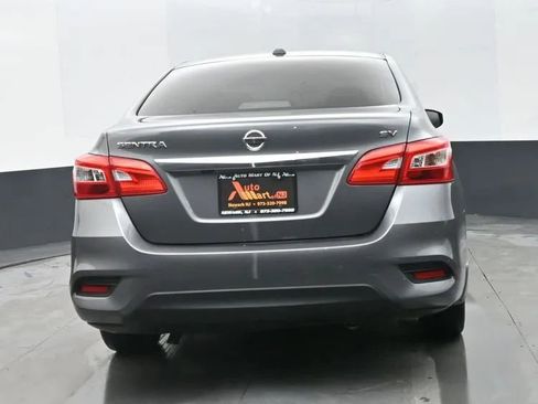 Used 2019 Nissan Sentra SV FWD image 8