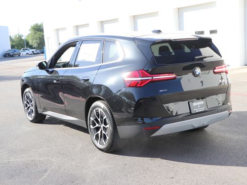 Certified 2025 BMW X3 xDrive30i w/ Convenience Package image 13