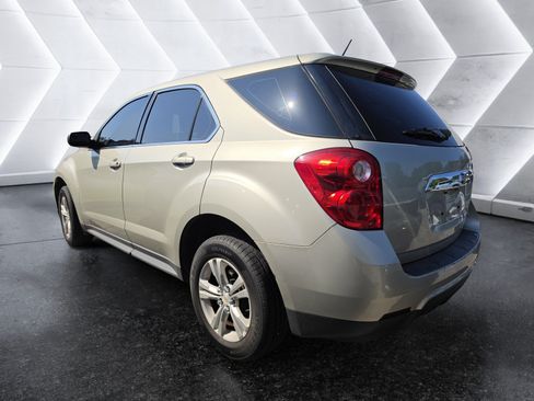 Used 2013 Chevrolet Equinox LS FWD image 3