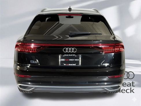 Used 2023 Audi Q8 Premium w/ Convenience Package image 21