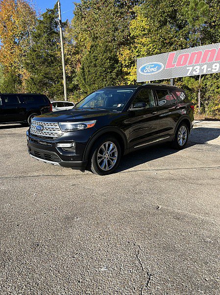 Used 2021 Ford Explorer Limited w/ Equipment Group 301A RWD image 3