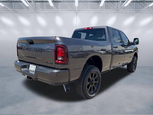 New 2026 RAM 2500 Big Horn AWD/4WD image 4
