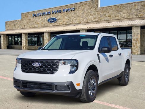 New 2025 Ford Maverick XLT w/ Equipment Group 302A image 2