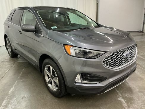 Used 2024 Ford Edge SEL w/ Convenience Package AWD/4WD image 18