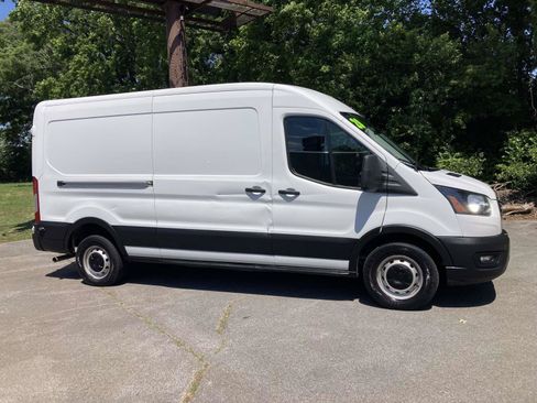 Used 2020 Ford Transit 250 Medium Roof w/ Load Area Protection Package RWD image 2