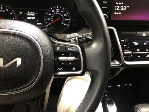 Certified 2023 Kia Sorento X-Line EX image 27