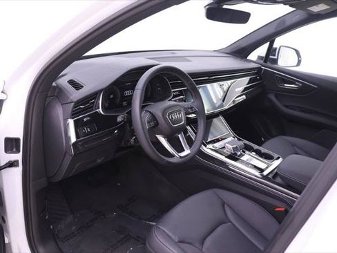 Certified 2026 Audi Q7 2.0T Premium Plus w/ Premium Plus Package AWD/4WD image 6
